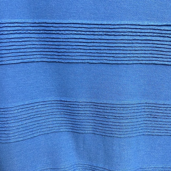 LulaRoe tshirt - Picture 3 of 3